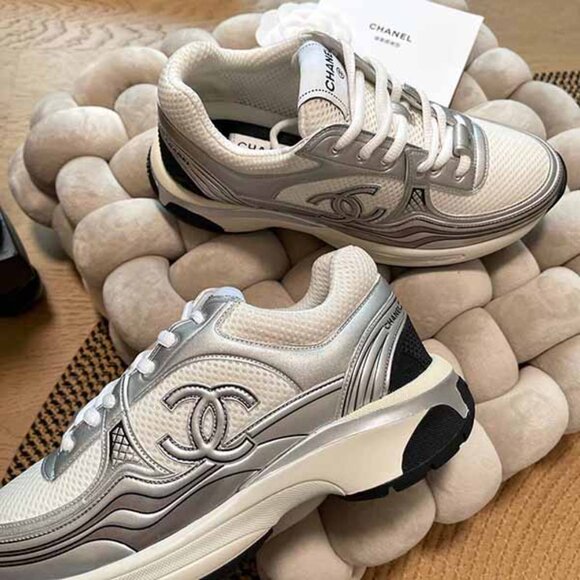 Chanel Leather Fashion Sports Shoes for Women - Picture 3 of 4